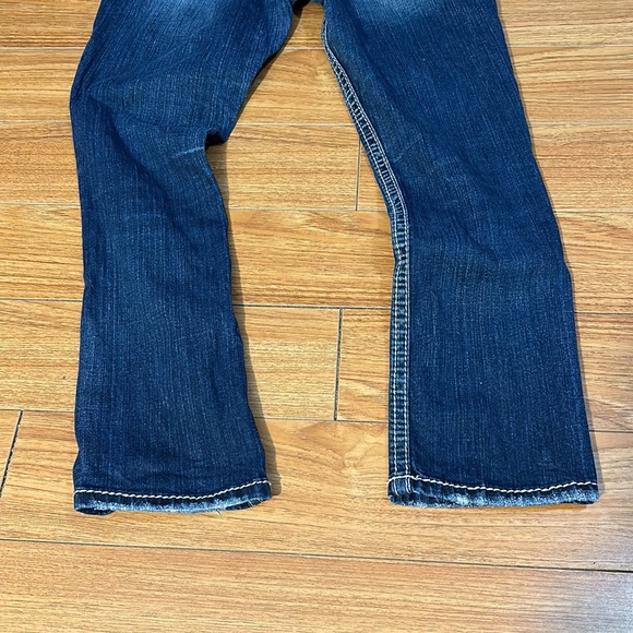 Silver Suki Capris - Picture 8 of 9